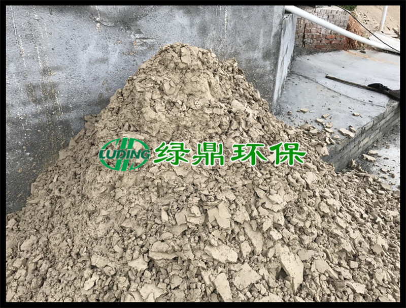 帶式壓濾機(jī)處理陶瓷廠泥漿（岳陽） 7