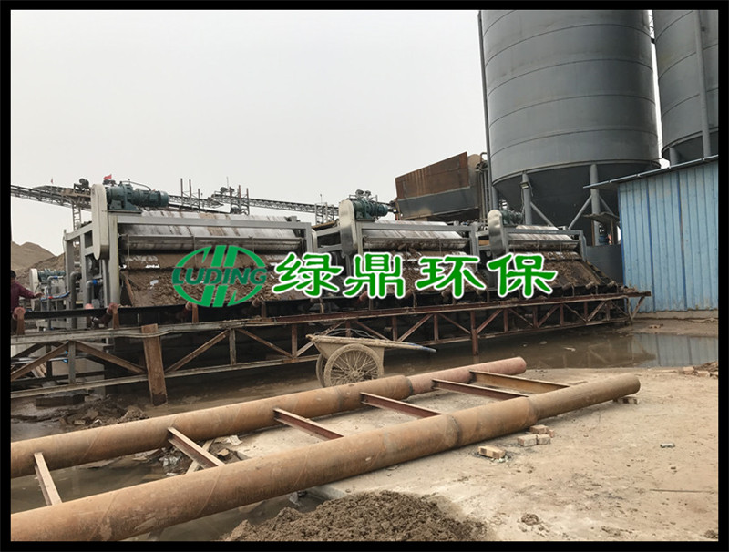 洗砂污泥壓濾機(jī)處理沙場泥漿（西安洗沙廠） 7